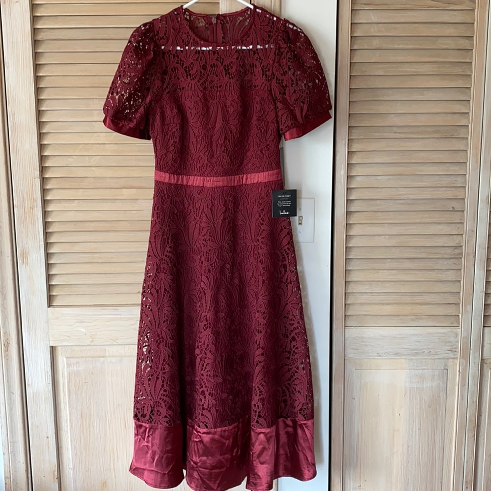 Lulus Burgundy Lace Midi Dress